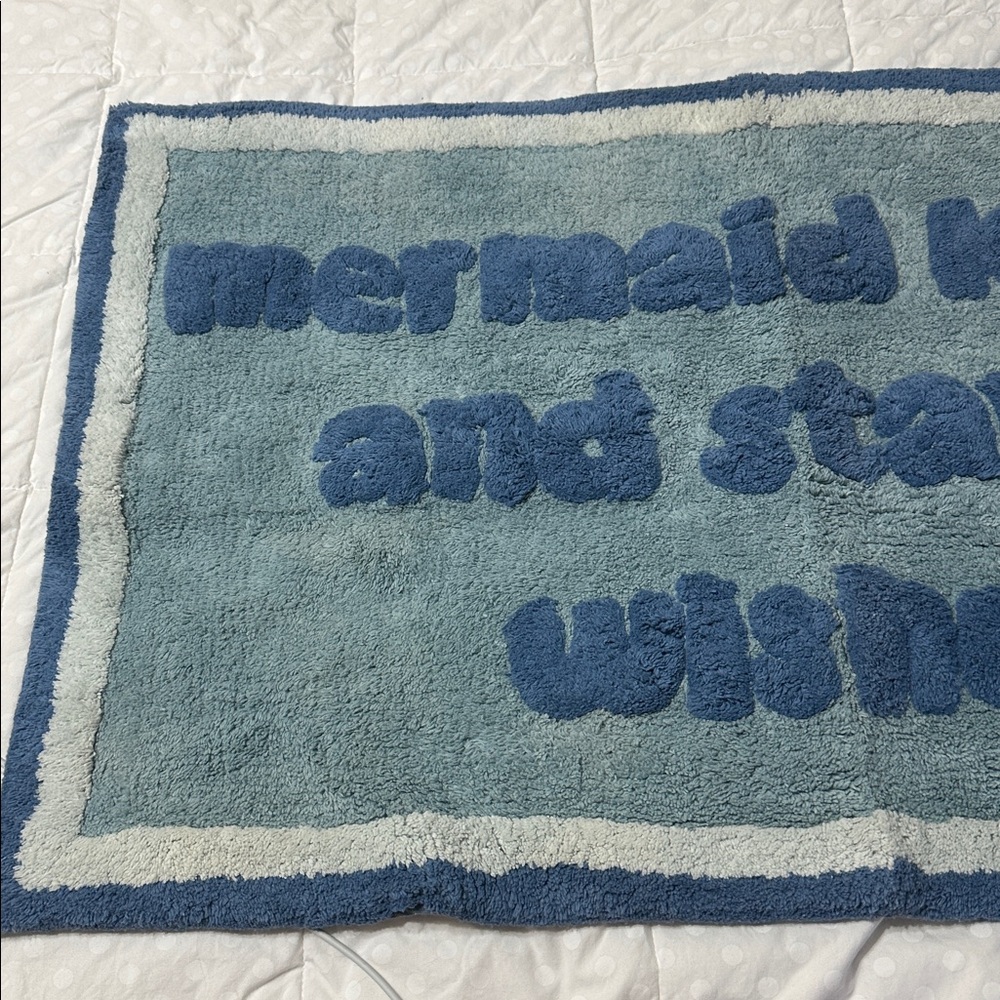 Blue and White Rug mermaid kisses and starfish wishes, coastal decor NWOT - Picture 3 of 7